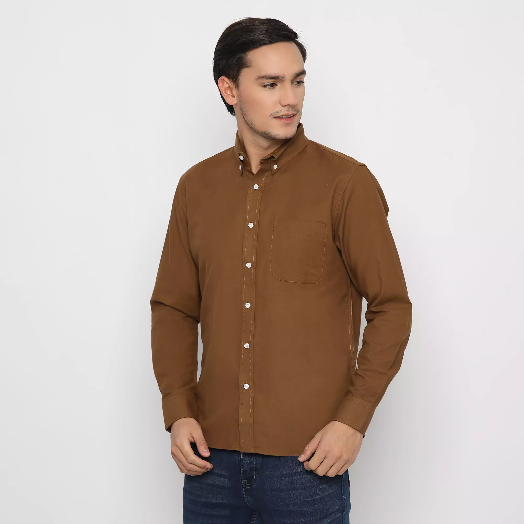 Platini Kemeja Pria Polos Lengan Panjang Katun Oxford Coklat Tua 66217