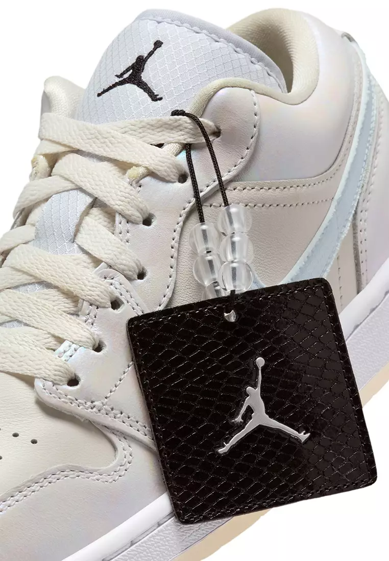 Sneakers Nike Jordans Weiss Jual Jordan Air Jordan Low SE 