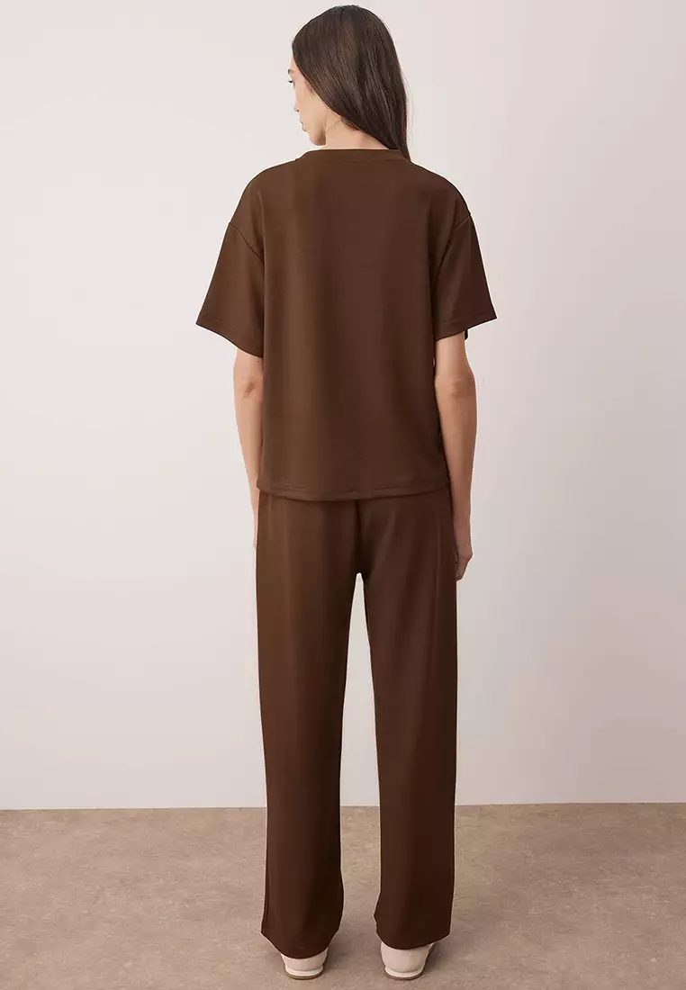 Brown Short Sleeve Crew Neck Relaxed/Comfortable Pattern Flexible Knitted Bottom - Top Set