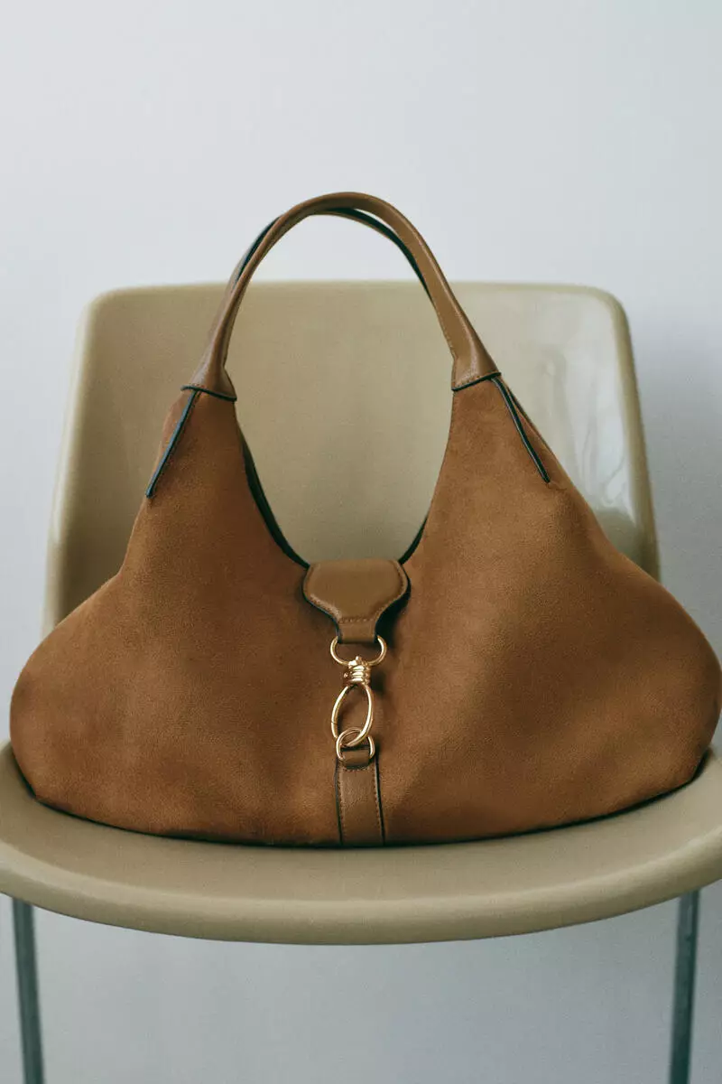 Shoulder bag