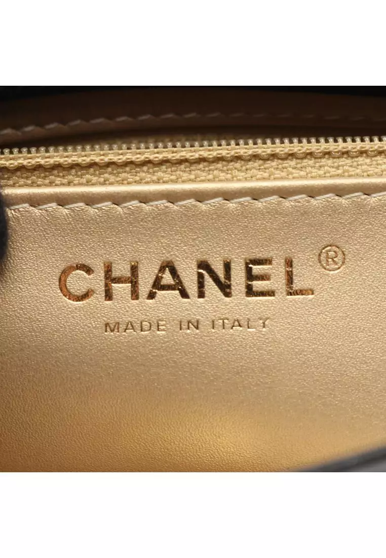 Pre-Loved Chanel Cc Quilted Lambskin Contrast Stitch Single Flap