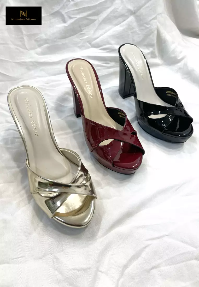 Heel Nola Black