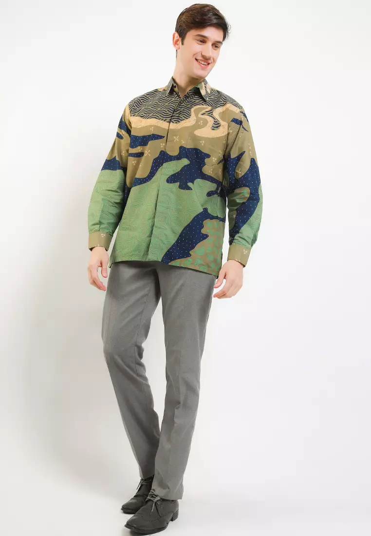 Ainsley Kemeja Batik Exclusive Premium Pria Casual Modern Lengan Panjang