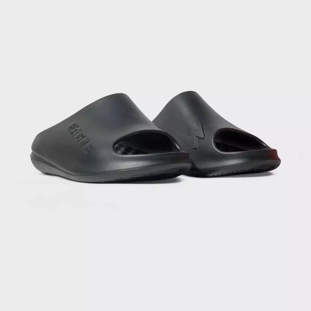 Eagle Sandal Recovery – HITAM