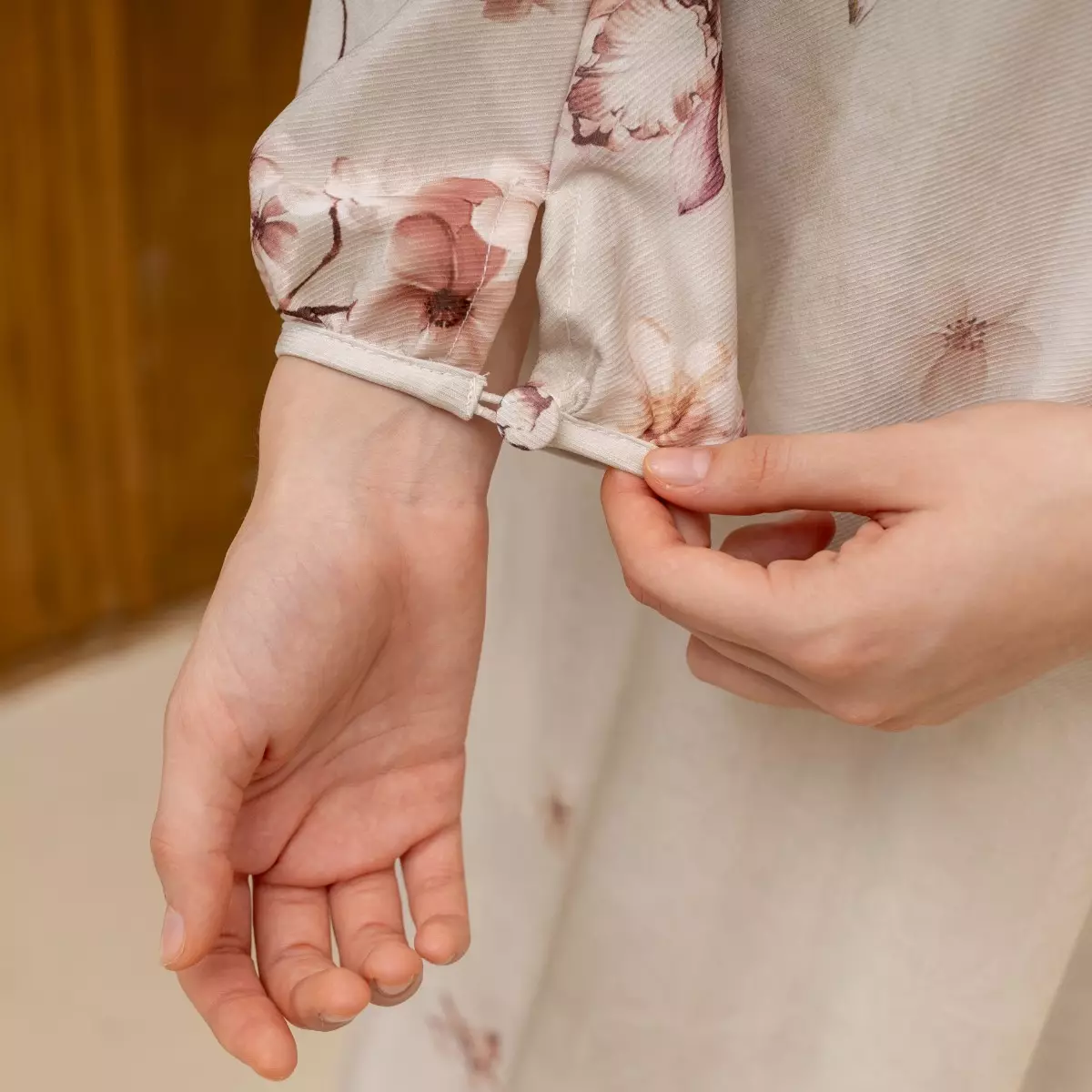 EPC Gamis Camelia - Whisper White - Serenity Bloom Series