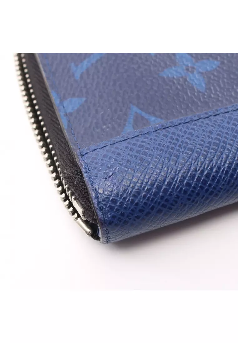 Louis Vuitton Zippy Wallet Vertical Navy Leather Wallet (Pre-Owned)