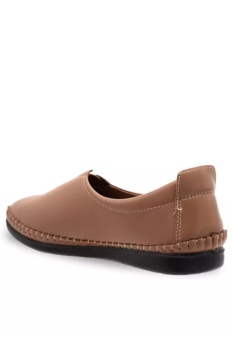 Round Toe Loafers