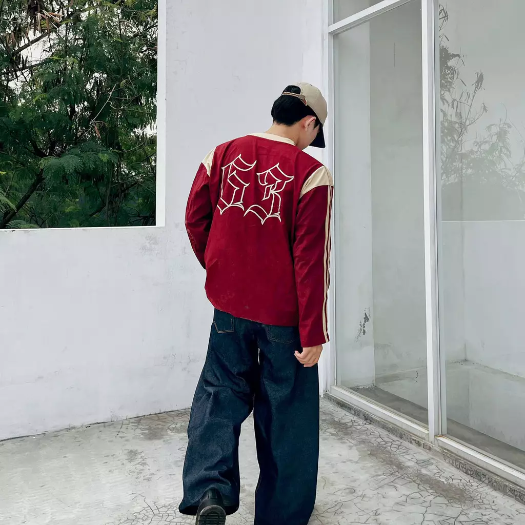 OOTDSUPPLY Longsleeve Boxy Slava Peace Club Maroon l Atasan Boxy Panjang Unisex | Kaos Lengan Panjang Pria dan Wanita | LS-BX-SLA001