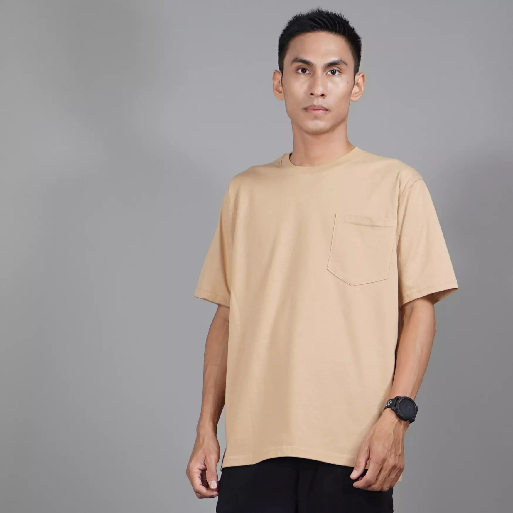  DANIEL Kaos Polos Lengan Pendek Kaos Oversize Pria - LATTE