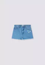 Medium denim blue
