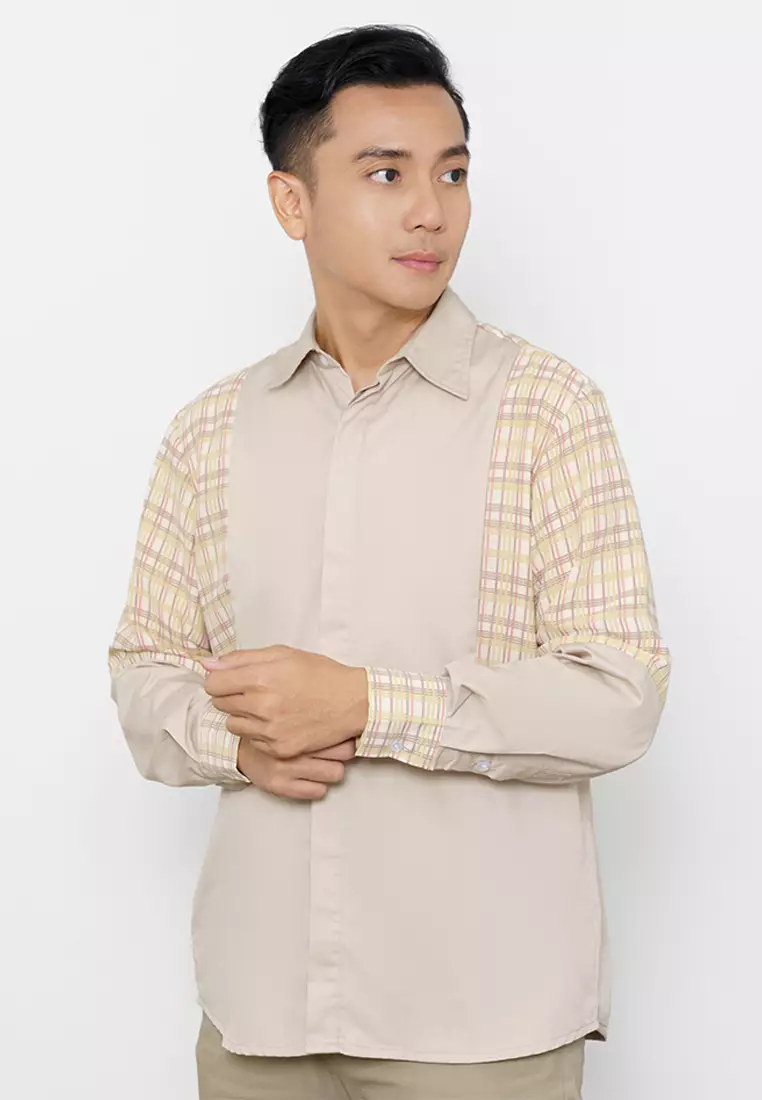 Jenna and Kaia - Lucien Top Taupe - Kemeja Pria