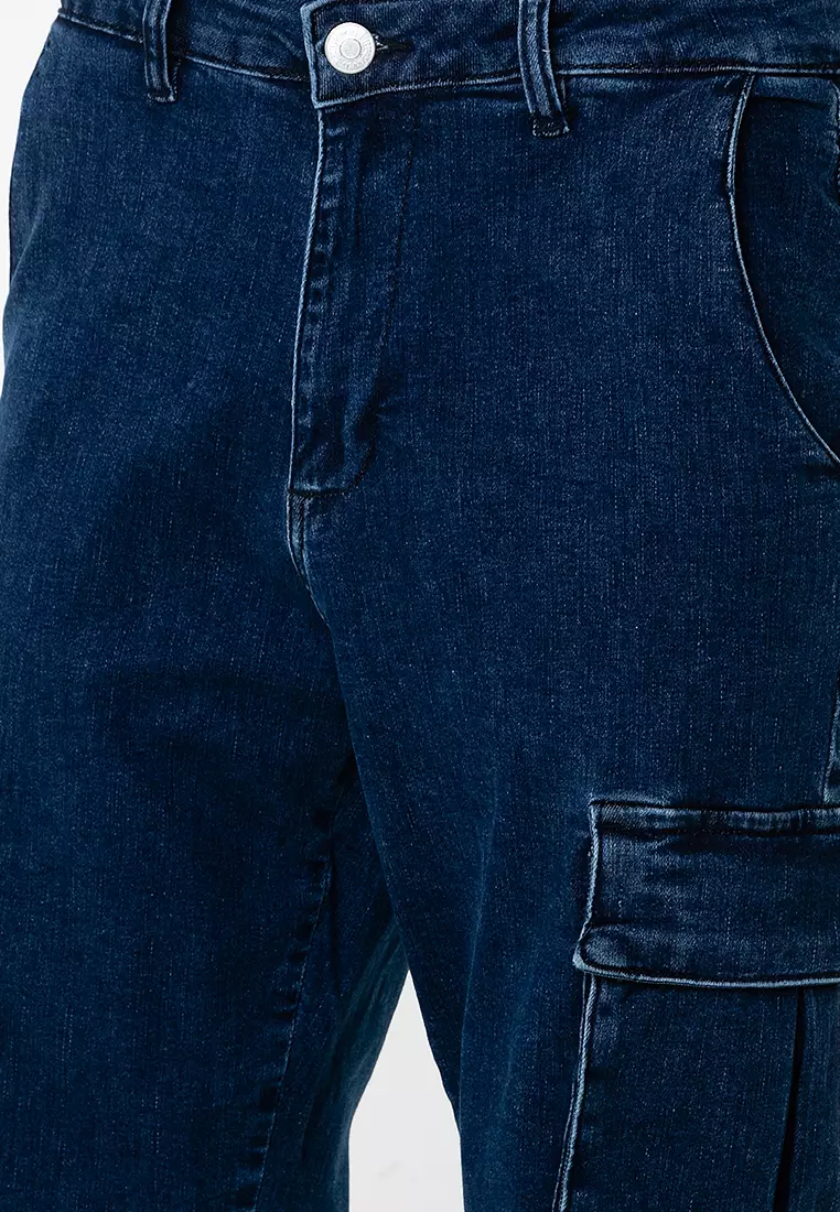 Slim Cargo Jeans