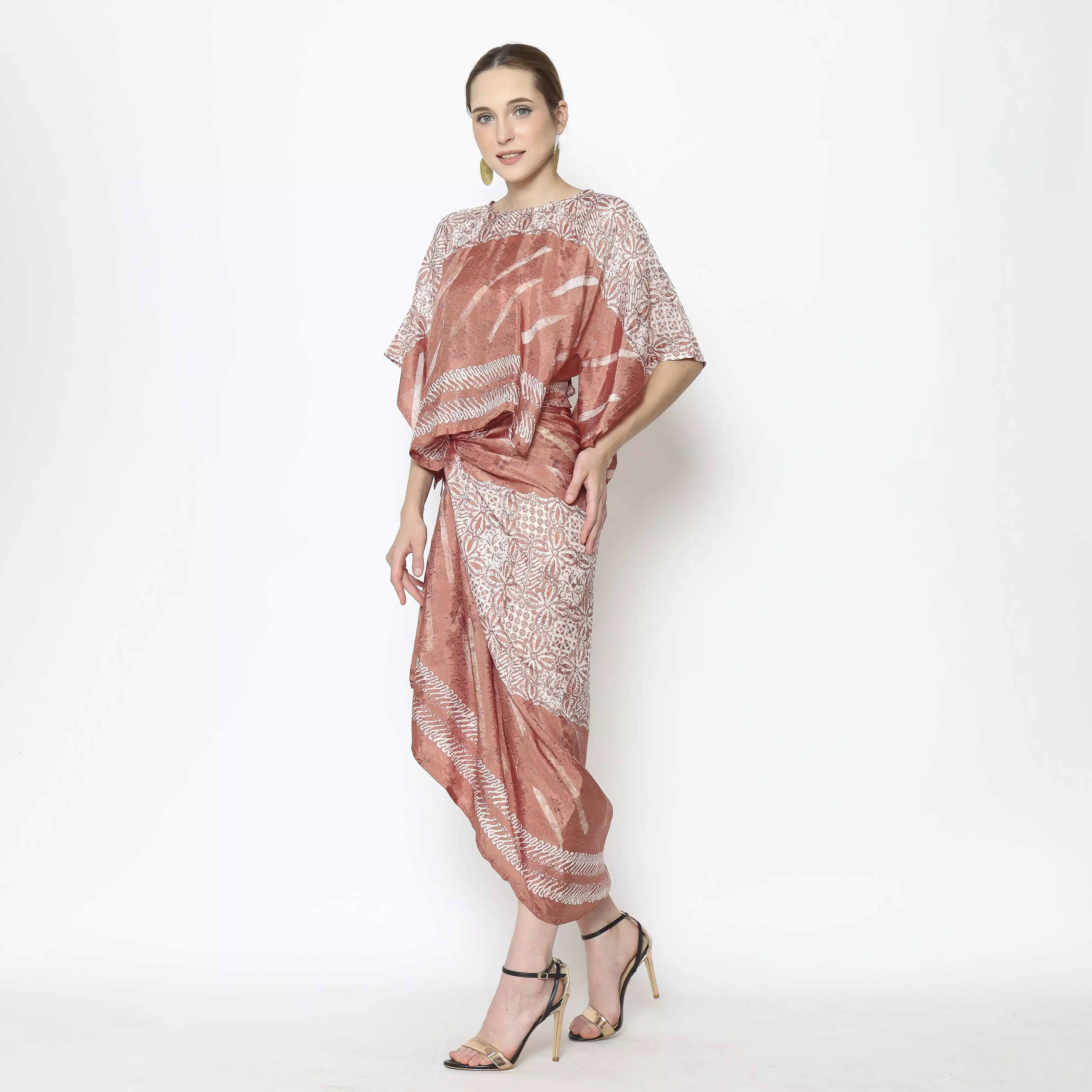 Rinjanie Batik - Dress Infinity Series - Dress Batik Unik - Batik Modern - Caramel Series