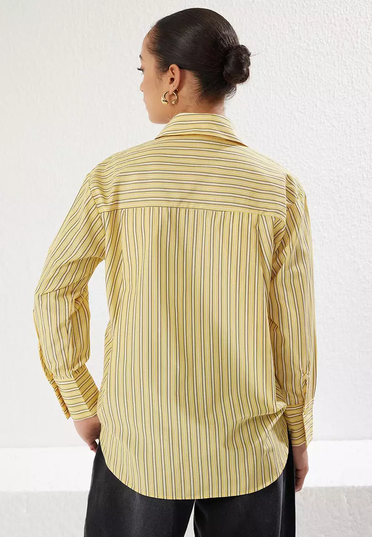 Striped Oversize Bustier in Yellow Wide Pattern Woven Shirt TWOSS25GO00076