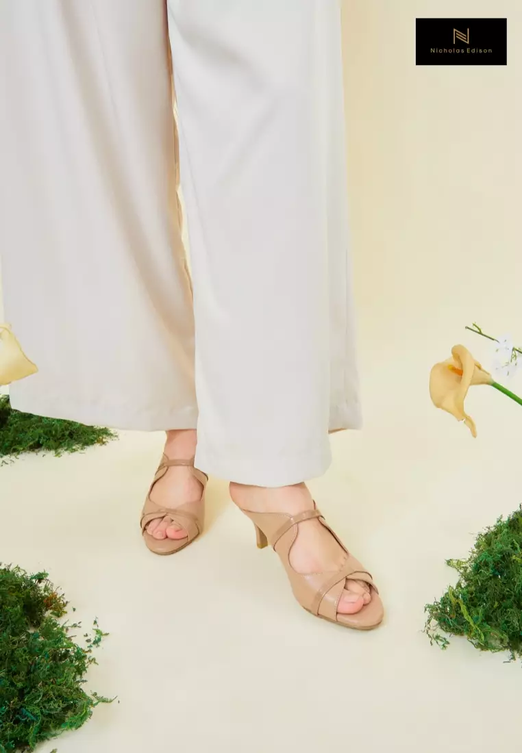 Nicholas Edison Heel Janae Mocca