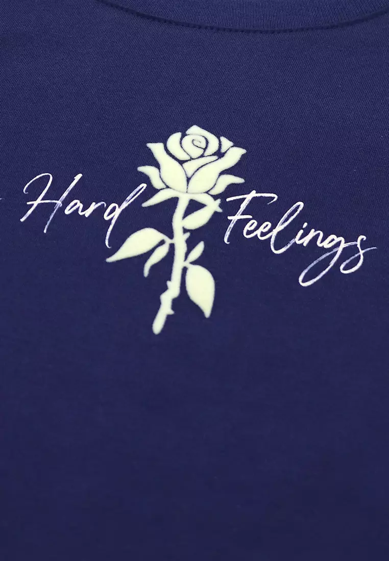 Ladie's Graphic T-shirt "No Hard Feelings"