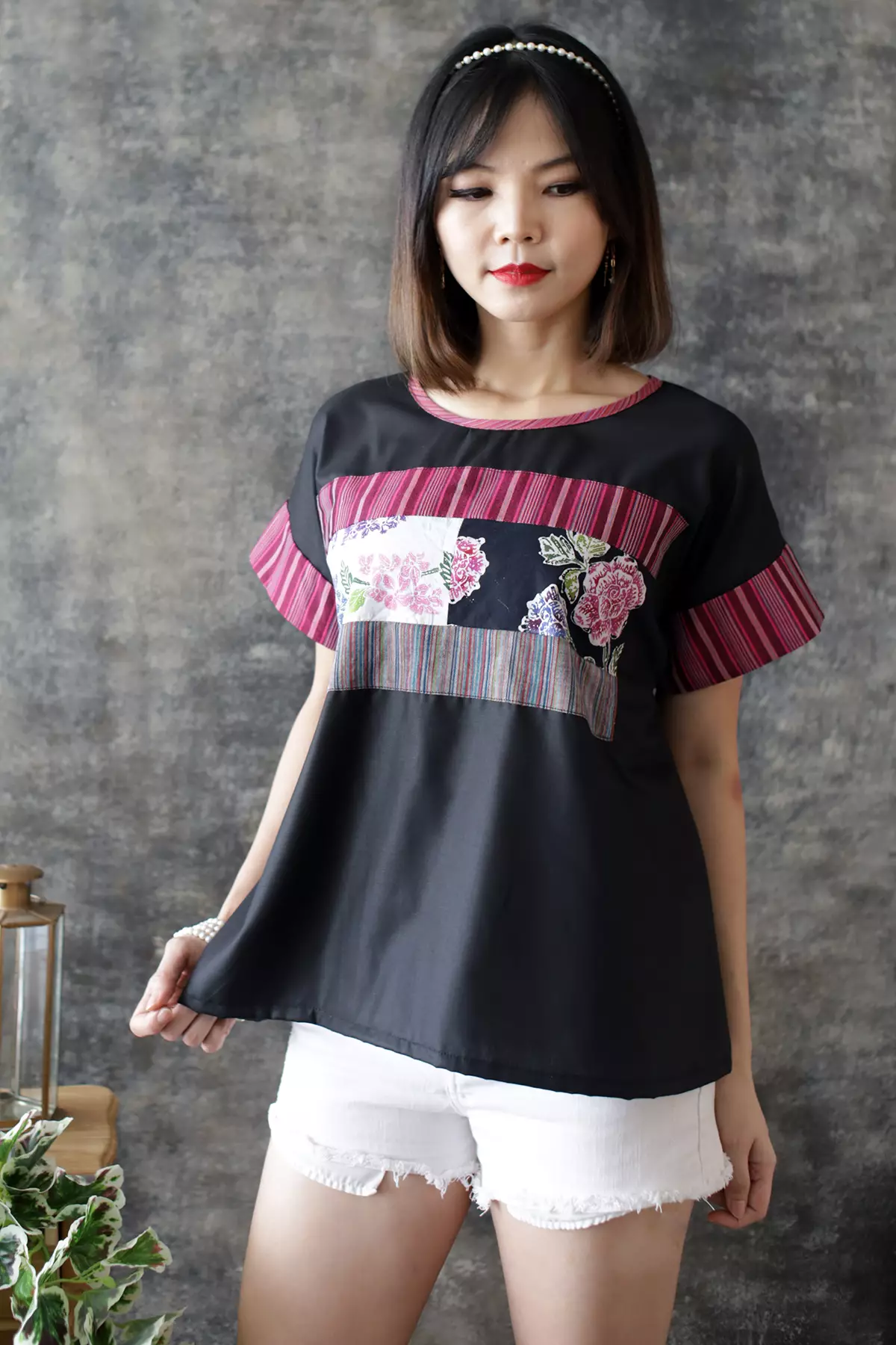 Cempaka Encim Lurik Black Pink Batik