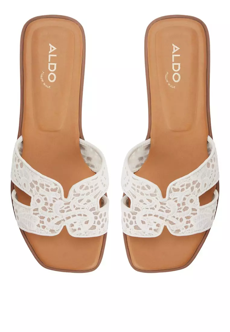 Itsandal Sandals