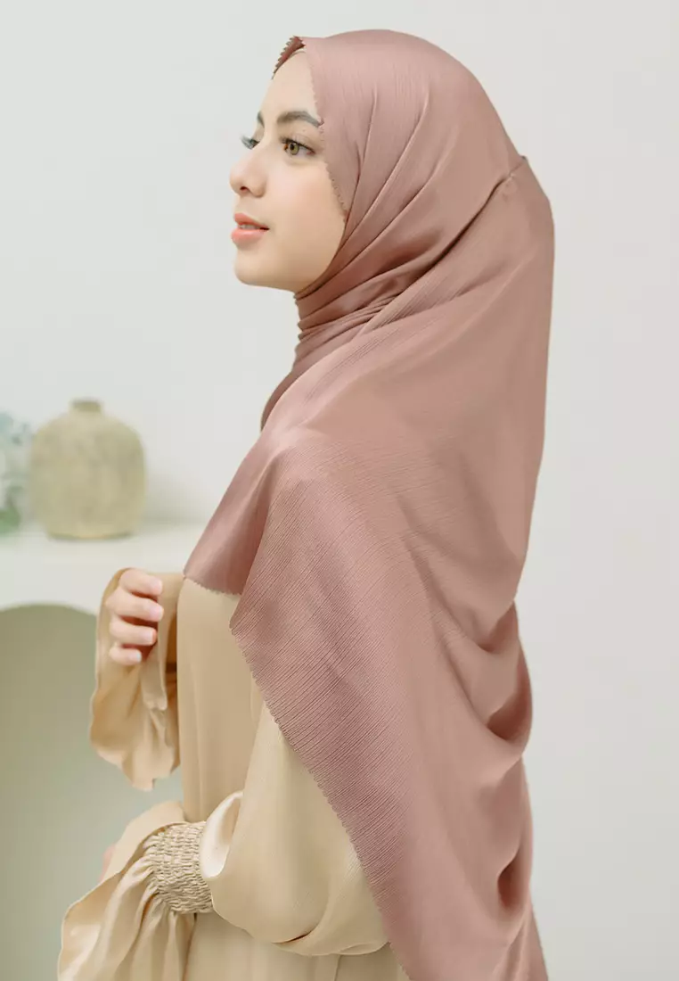 Rayya Lasercut New Series Rosewood