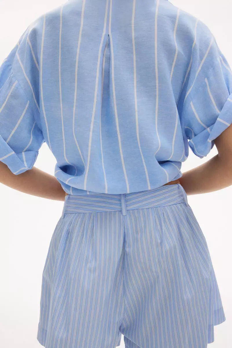 Tailored cotton shorts