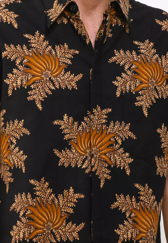 Hem Batik Kembang Sirip