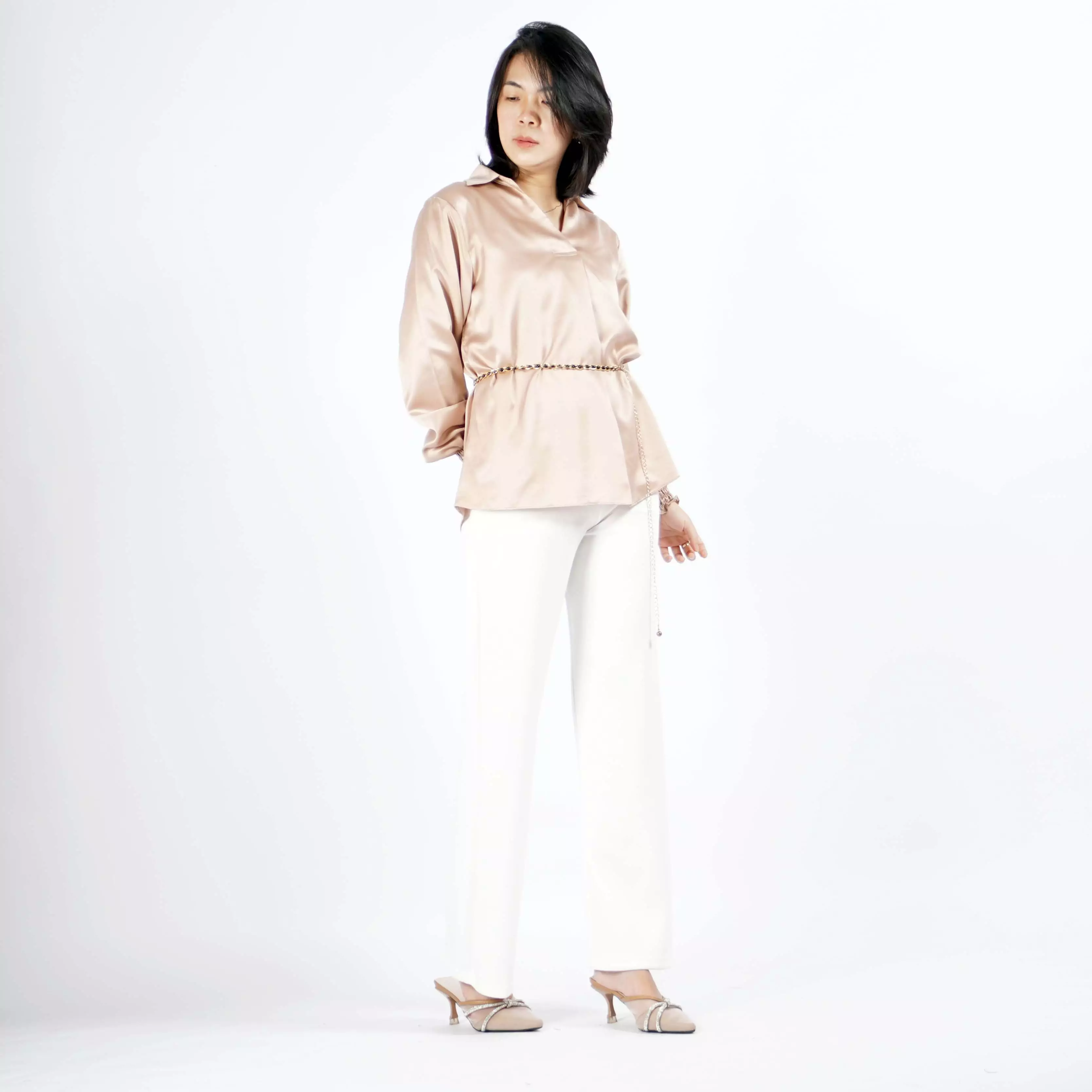 SAFIRE Top Satin Blouse Satin Gaya Korea Blus Elegan Krah V - Soft Gold