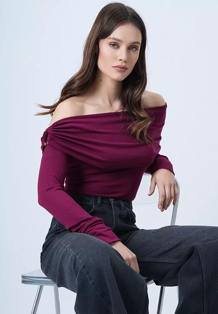 Madonna Collar Shoulder Accessory Detailed Knitted Top