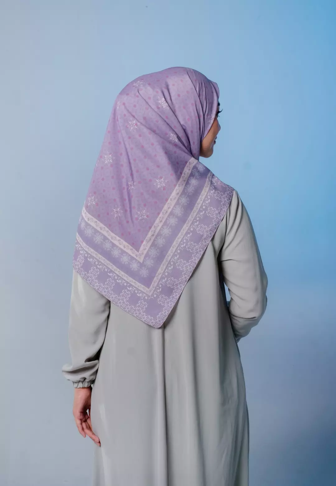 VALE Scarf Lavender - Kerudung Hijab Segiempat Motif With Pouch Ziplock - Bahan Poly Fine - Ukuran 110x110