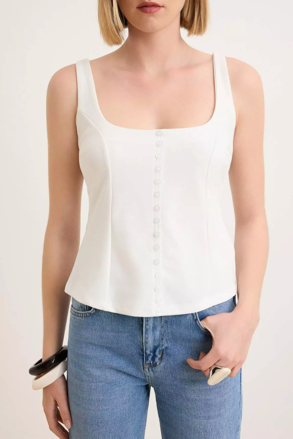 Ecru Fitted/Square Neck Buttoned Sleeveless Interlock Knitted Blouse Twoss26Bz00387