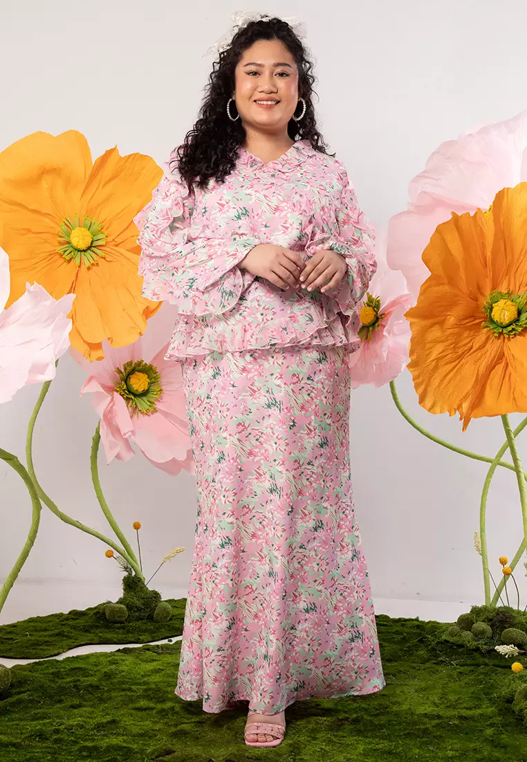 Buy Lubna ALIA PLUS SIZE GRS RECYCLED POLYESTER FRILL KURUNG SET Online ...