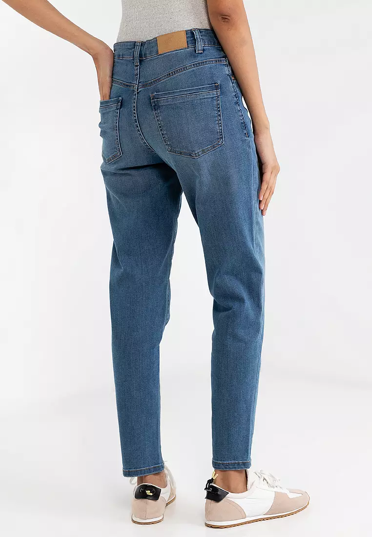 Quantic - Tapered Mom Jeans