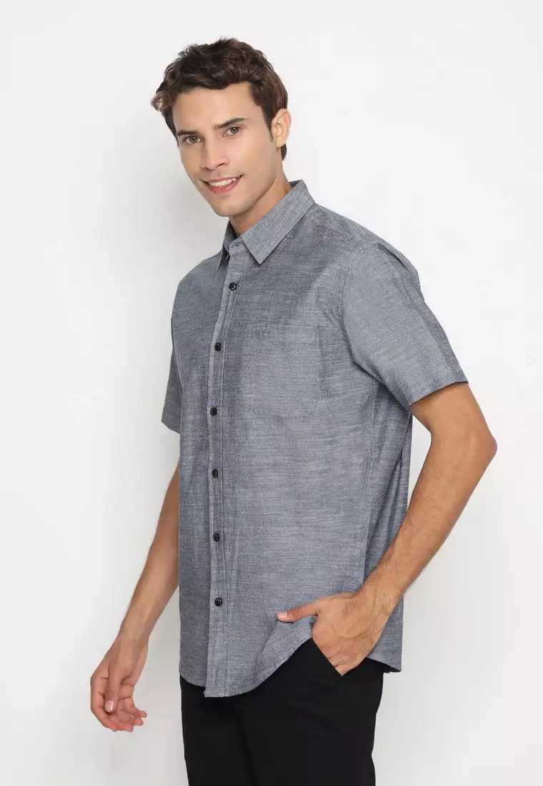 RBJ Kemeja Polos Cotton Navy Regular Fit Pria