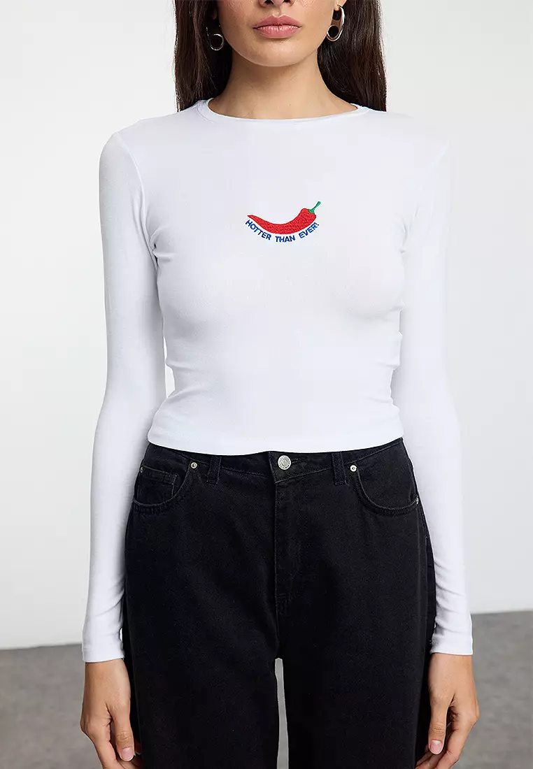 Embroidery Detail Crop Blouse