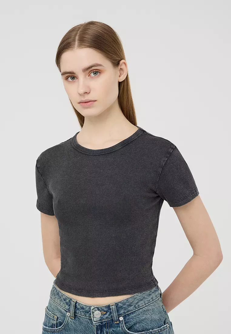 Woman Short-Sleeved T-Shirt