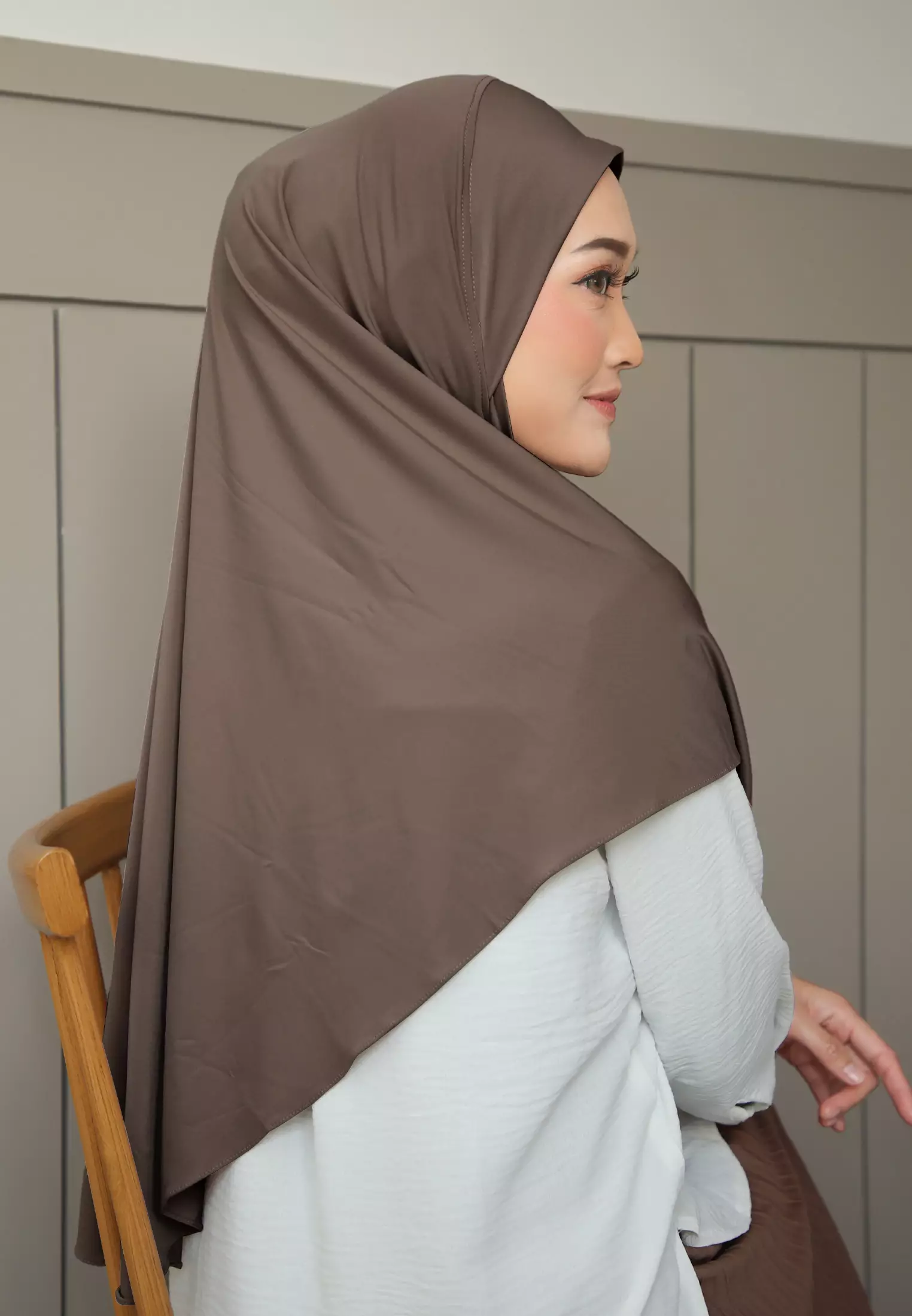 Cotton Bee - Ovel Shawl | Hijab Instan | Pashmina - Cocoa
