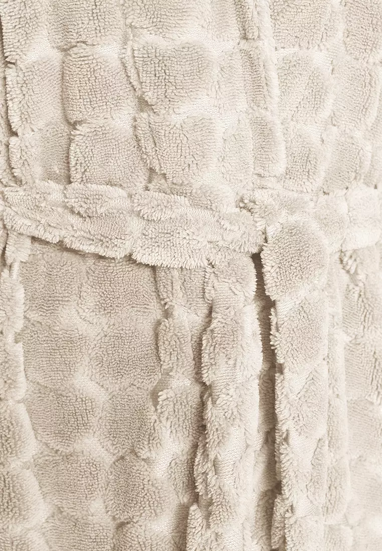 Ecru Belted Heart Polar Winter Knit Dressing Gown