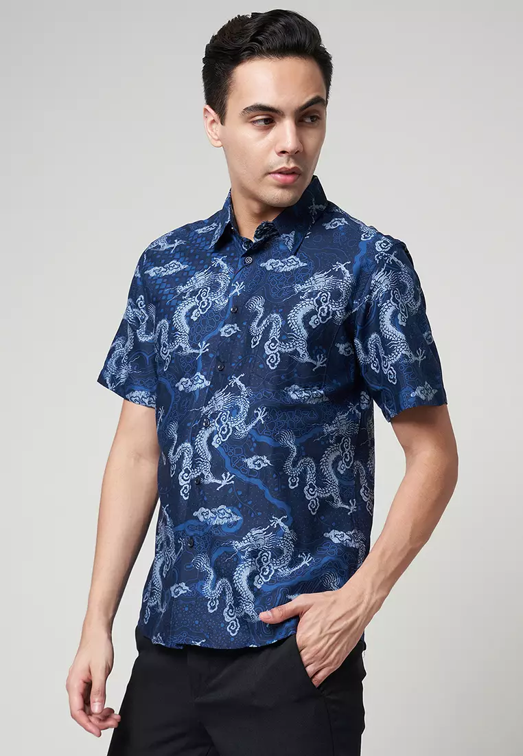 Slimfit Prahita Kemeja Batik Pria Lengan Pendek