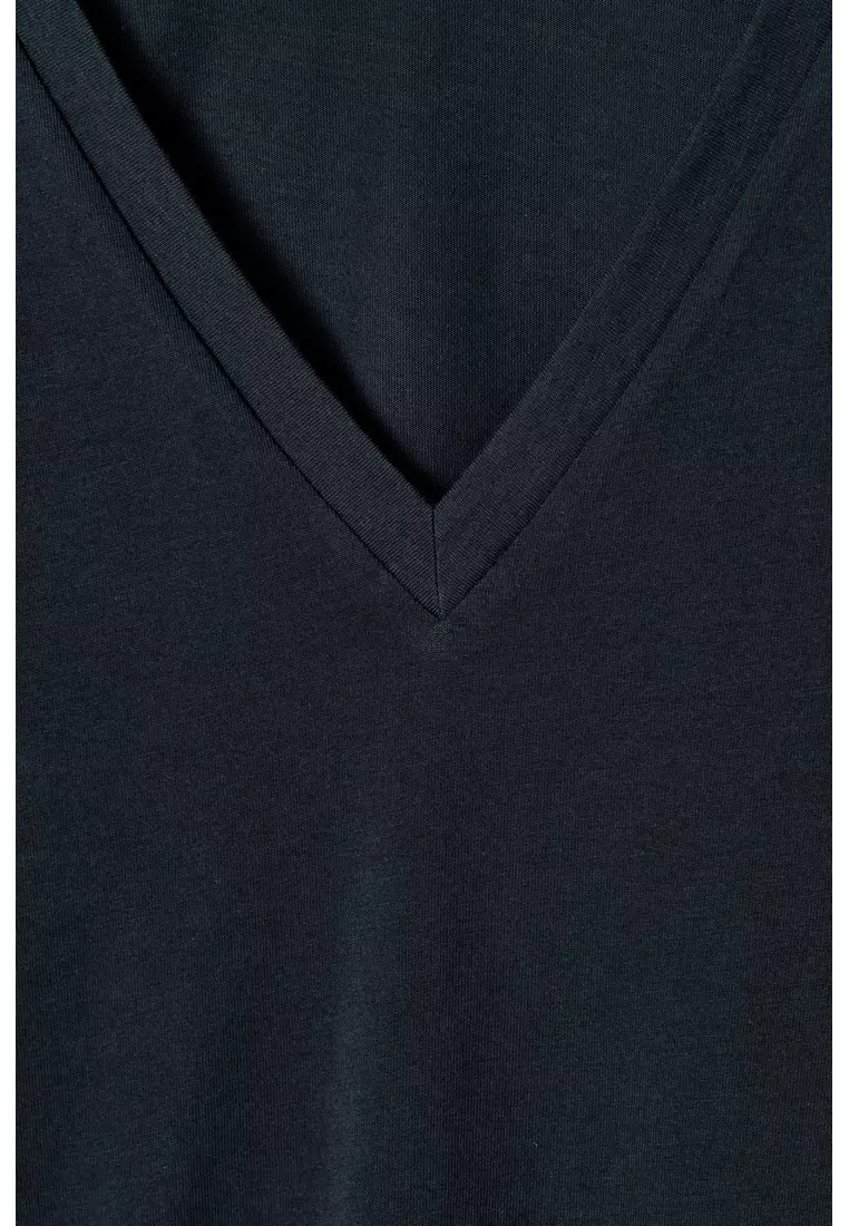 V-NECK COTTON T-SHIRT