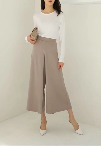 Buy Crystal Korea Fashion Korean Spring And Summer New Beige Comfortable Wild Wide Leg Pants 2021 Online Zalora Singapore