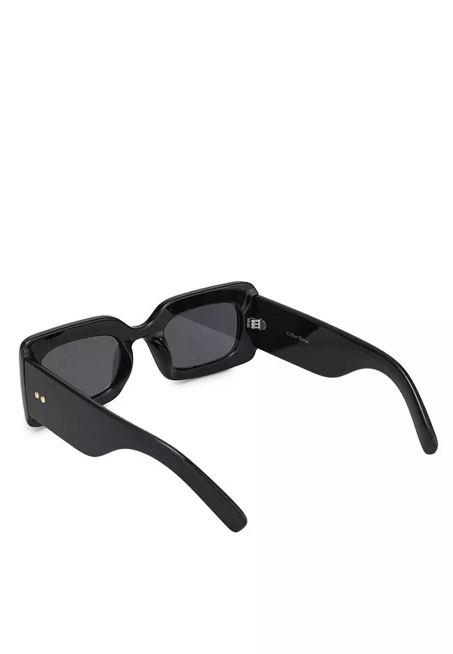 Sunglasses price discount in singapore