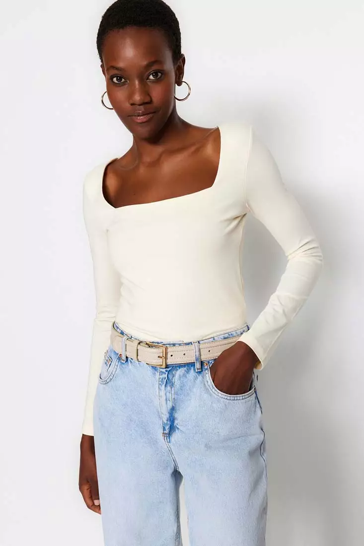 Square Neck Fitted Knit Top
