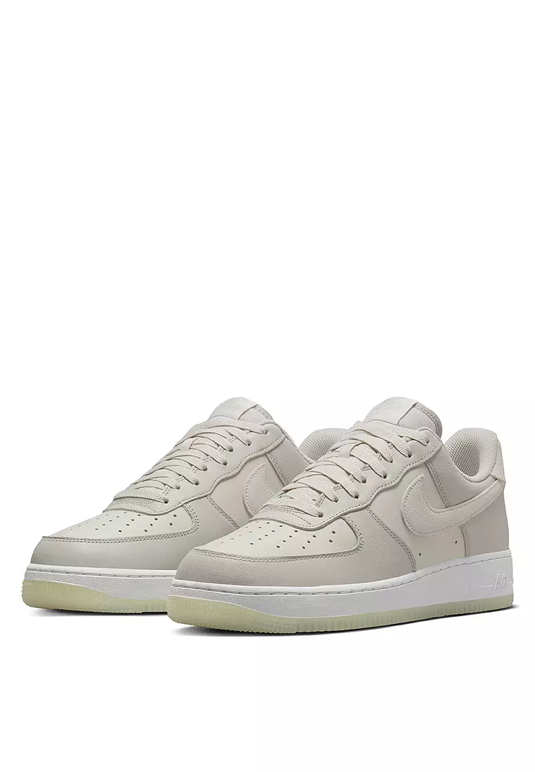 Low top nike air force 1 2025