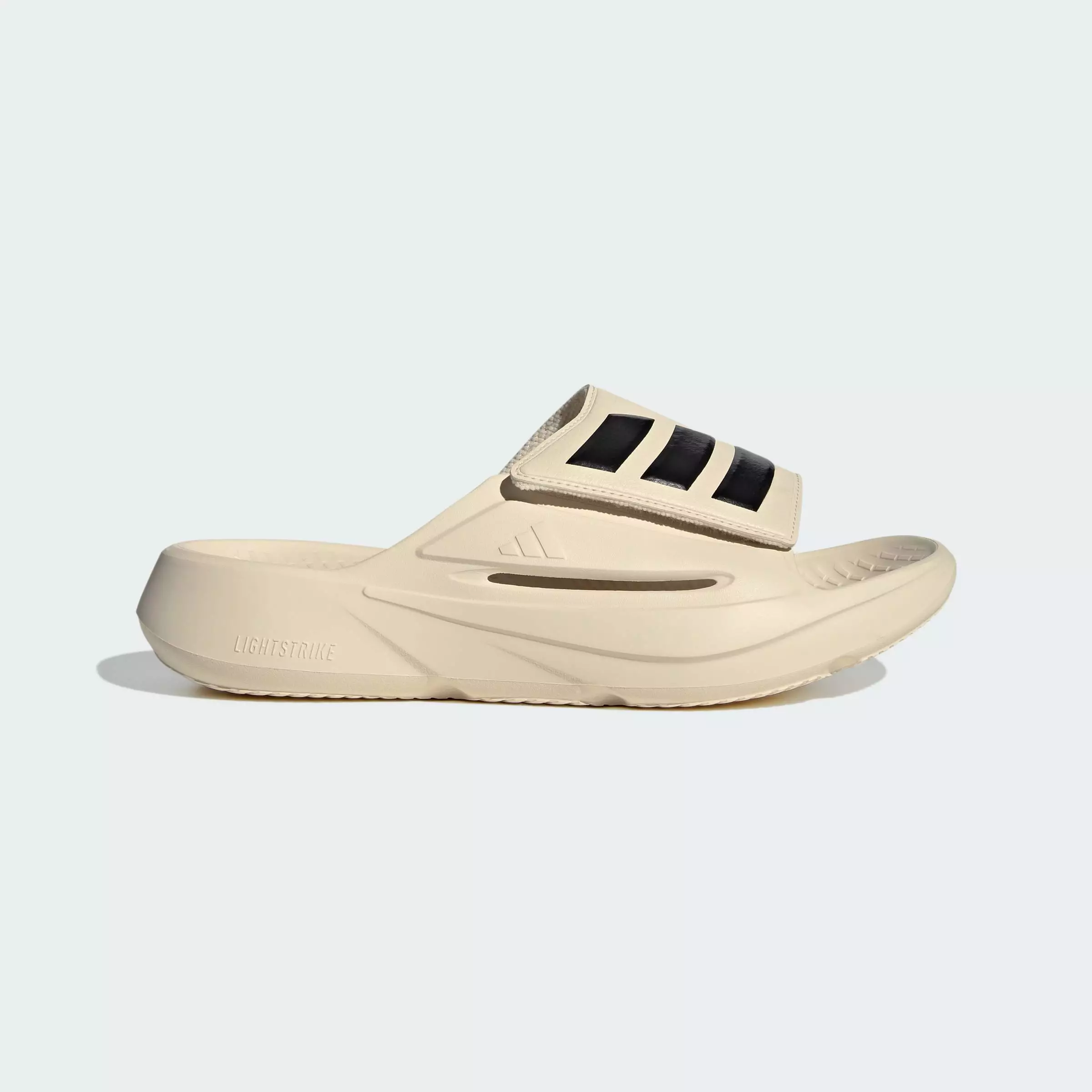 Lifestyle Lightblaze Slides Unisex White JS3586