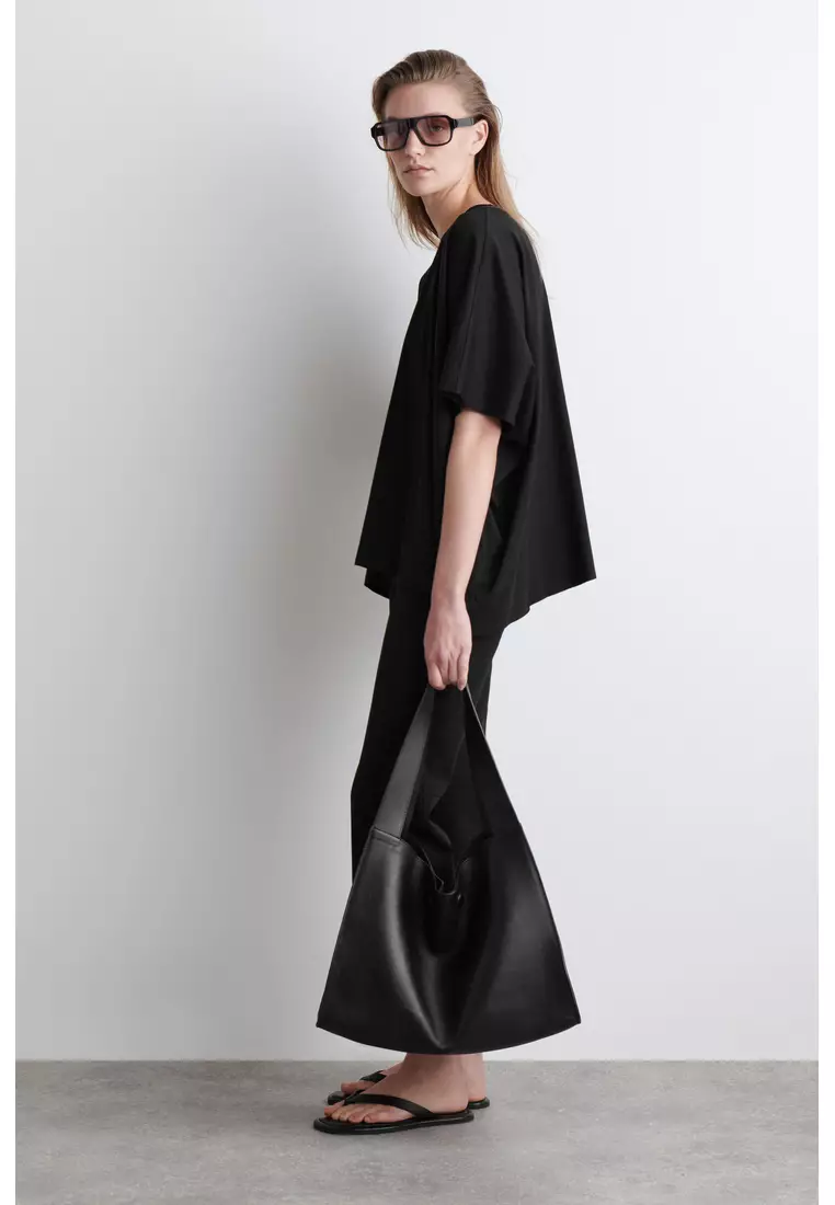 OVERSIZED BATWING-SLEEVE T-SHIRT