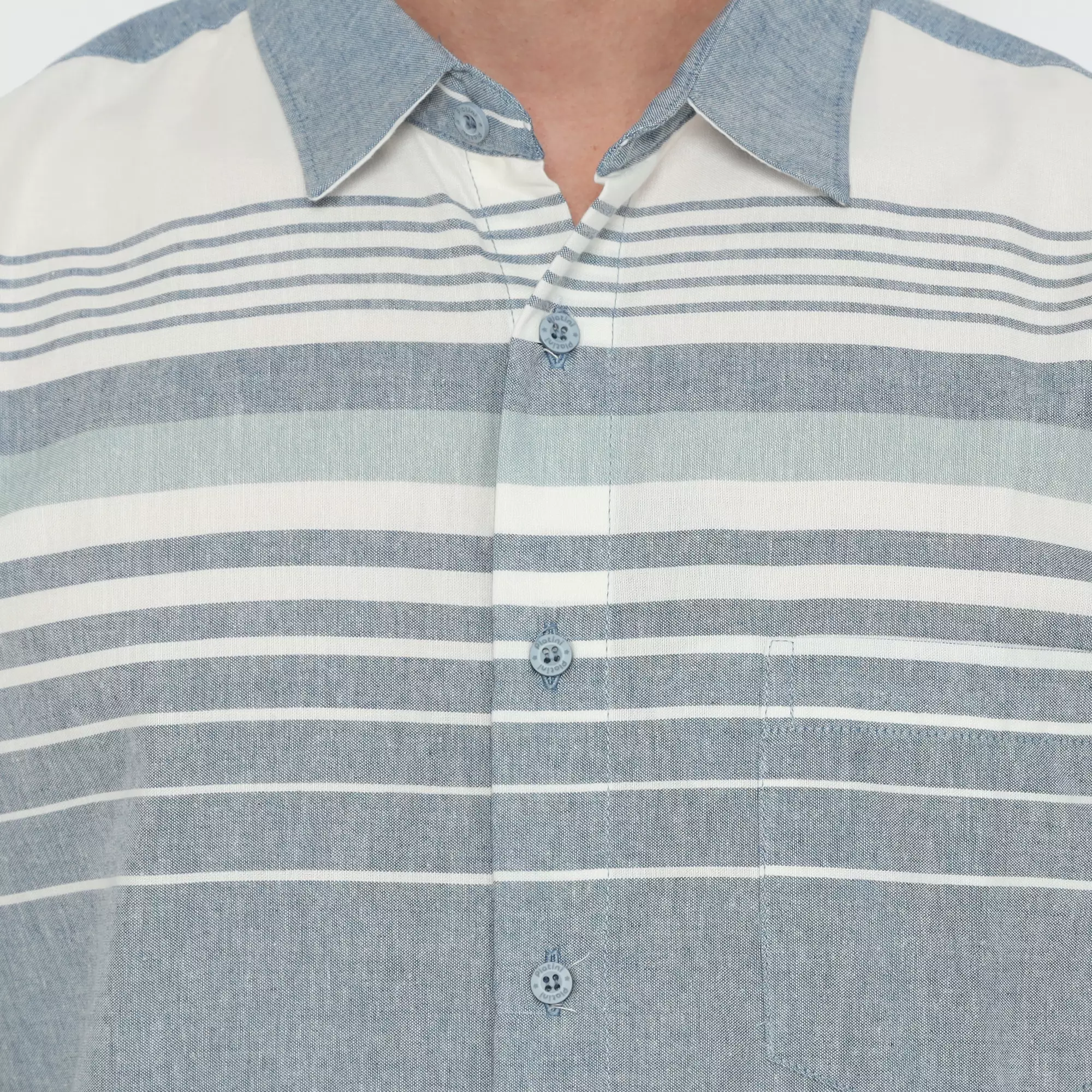 (LAST CALL) Platini Kemeja Salur Horizontal Pria Lengan Pendek Light Blue 73484