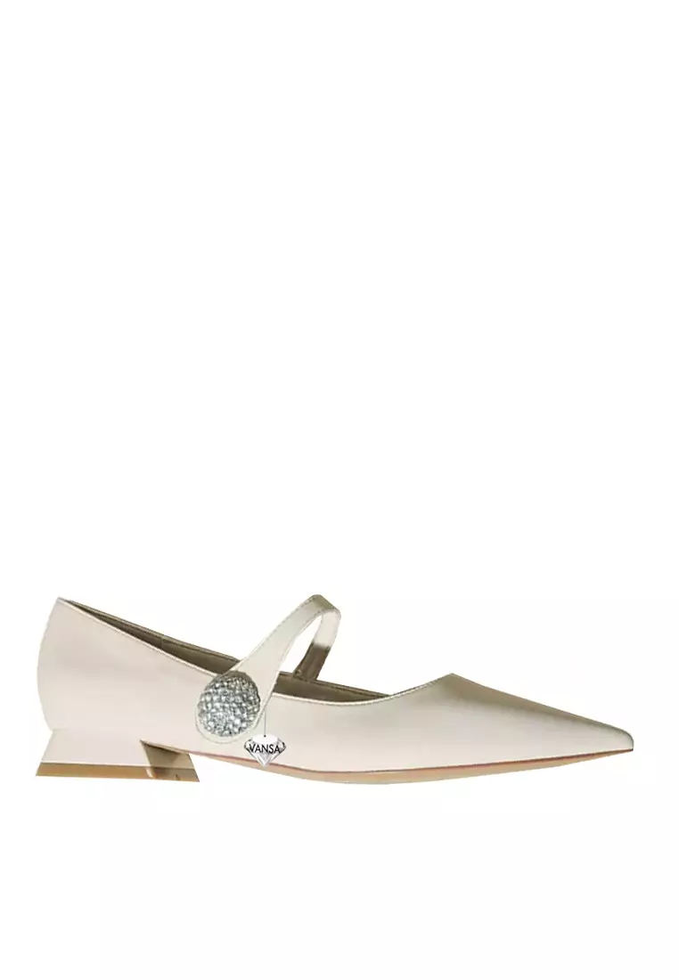 Discount on Twenty Eight Shoes  shoes - SKU: VANSA Pointed Toe Imitation Diamond Buckle Low Heels VSW-F-1999