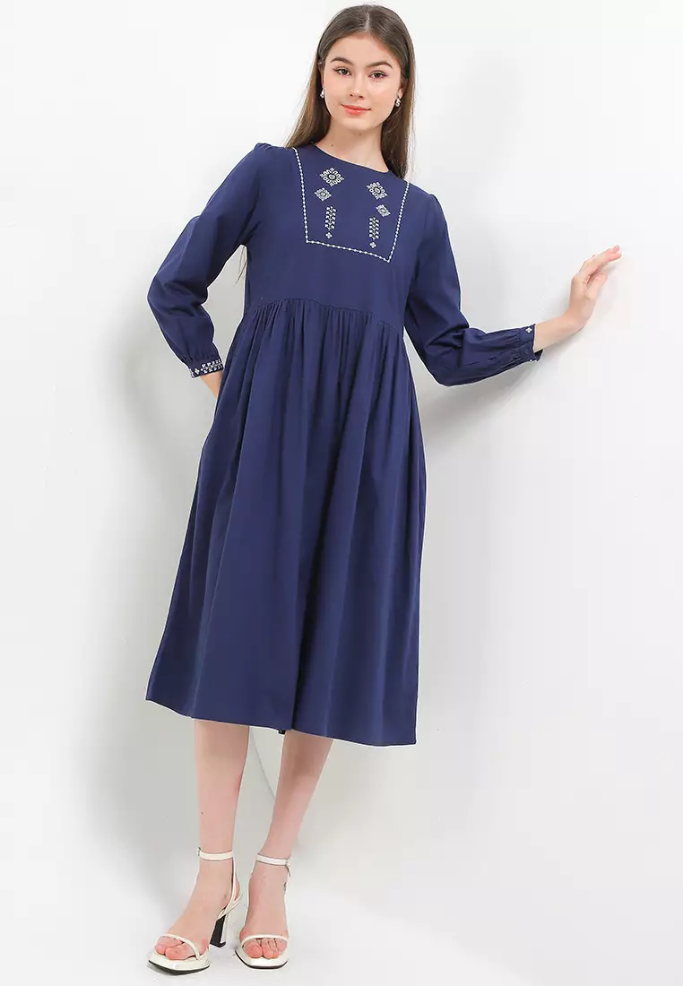 Kk Konyaku Ldr Embroidered Dress