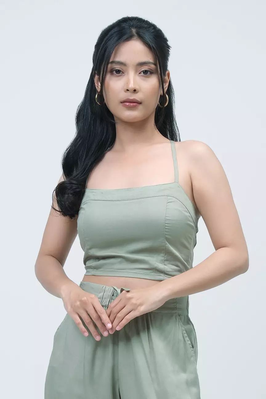 Kaos Wanita Swanhilda Dusty Green