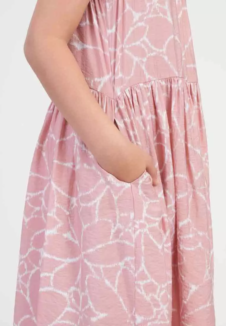  Treehouse Drea Floral Ikat Print Girl’s Dress