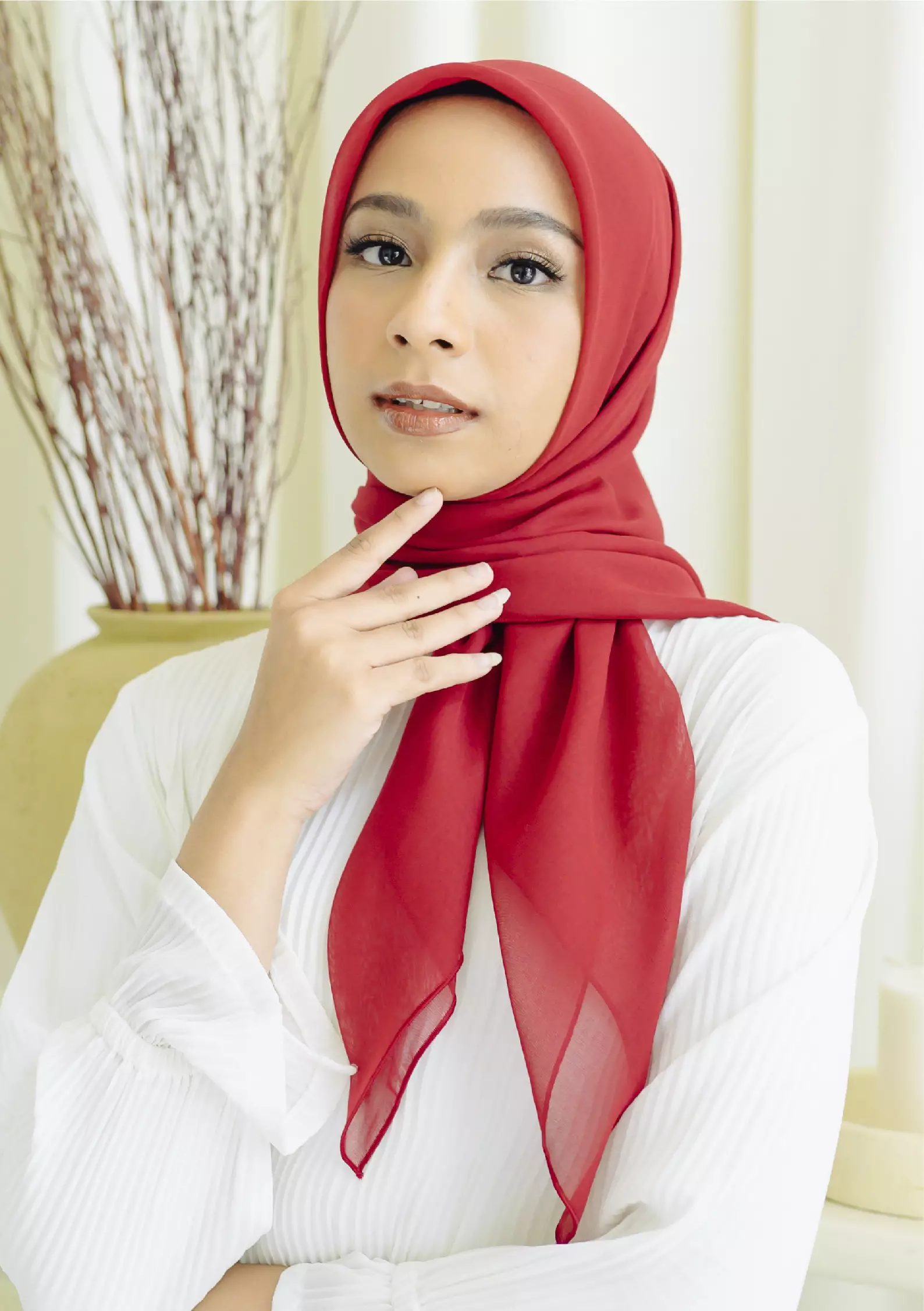 Kirana Paris Plain Japan Shocking Red
